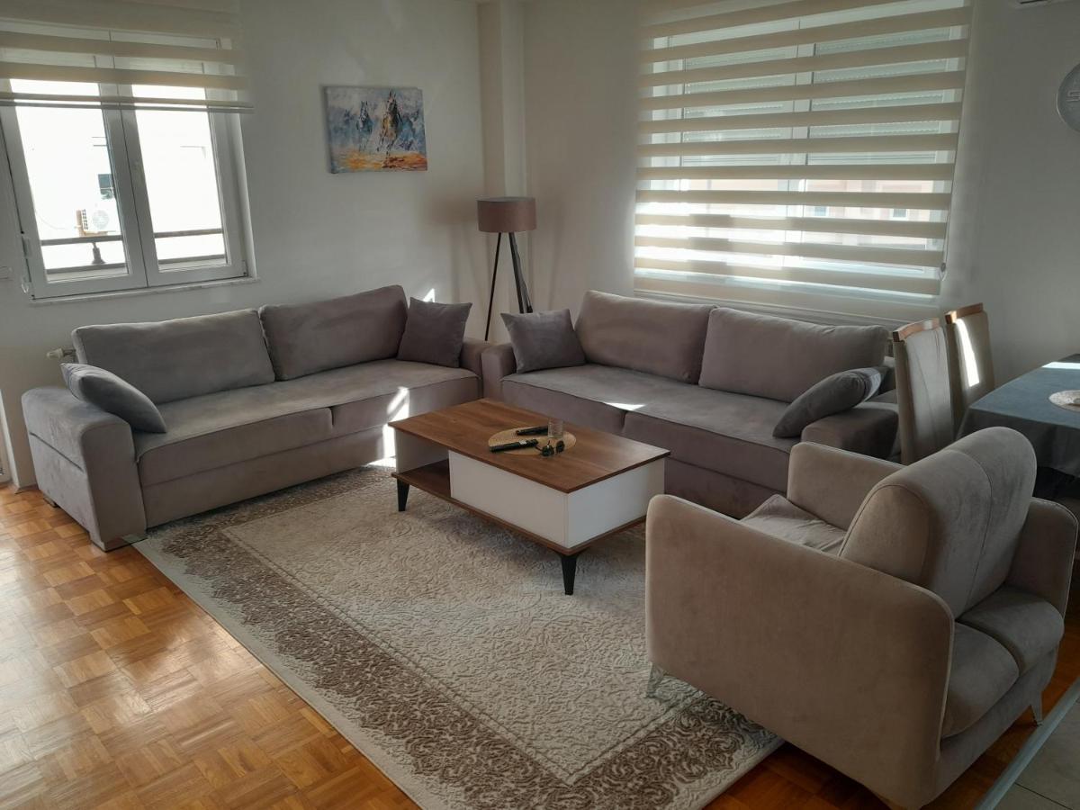 Gray Apartment 1 Pristina Exterior foto